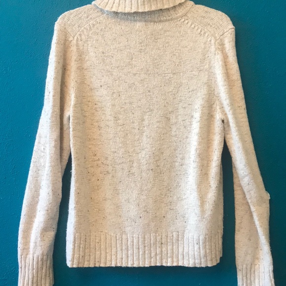 Bass Cream Sweater - Picture 5 of 5
